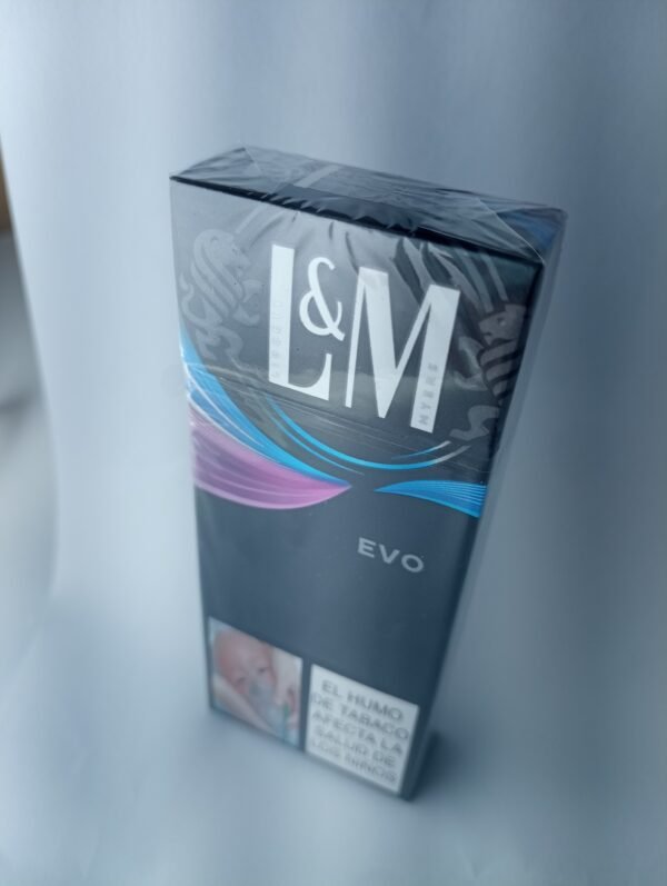 CIGARRILLOS MEDIO LYM MORADO